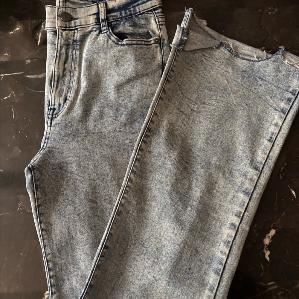 Stylish Acid Wash Jeans